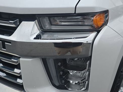 Certified 2022 Chevrolet Silverado 2500 LTZ w/ LTZ Plus Package image 33