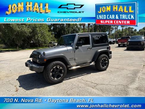 Used 2015 Jeep Wrangler Sport AWD/4WD image 2