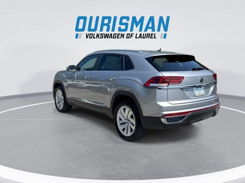 Used 2023 Volkswagen Atlas Cross Sport SE AWD/4WD image 6
