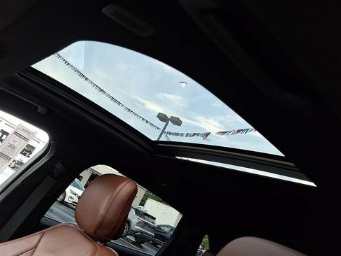 Used 2020 Lincoln Nautilus Reserve w/ Class II Trailer Tow Package AWD/4WD image 11