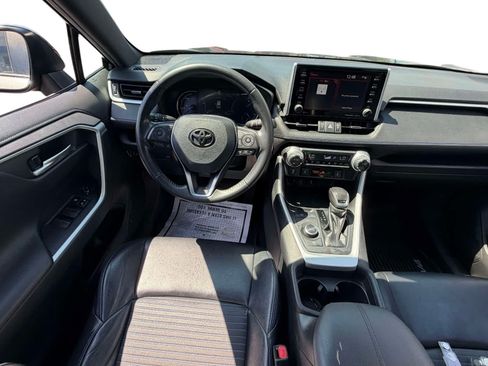 Used 2020 Toyota RAV4 XSE w/ All Weather Liner Package AWD/4WD image 17