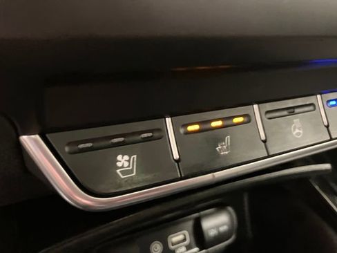 Used 2016 Kia Sorento SX w/ SXL Technology Package AWD/4WD image 43