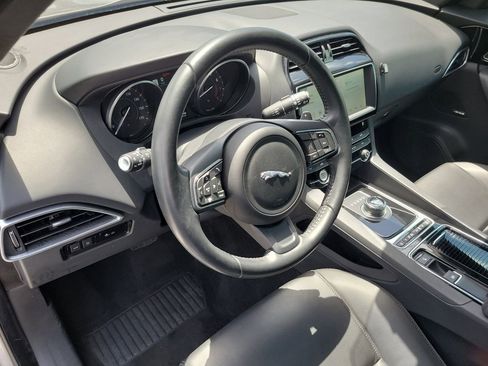 Used 2020 Jaguar F-PACE Premium AWD/4WD image 27