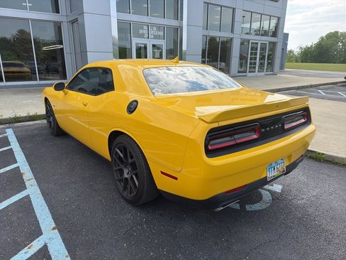 Used 2017 Dodge Challenger R/T Plus RWD image 15