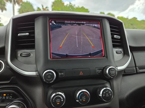 Used 2020 RAM 1500 Big Horn RWD image 35