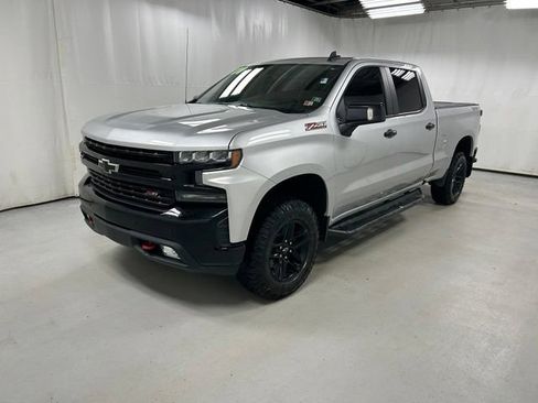 Used 2020 Chevrolet Silverado 1500 LT Trail Boss AWD/4WD image 2