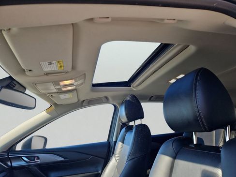 Used 2023 MAZDA CX-9 Touring image 15