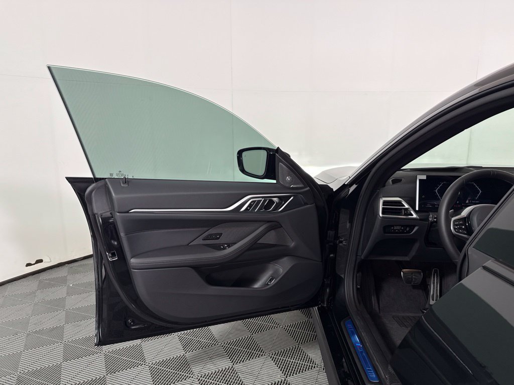 New 2026 BMW 430i xDrive w/ M Sport Package AWD/4WD image 19