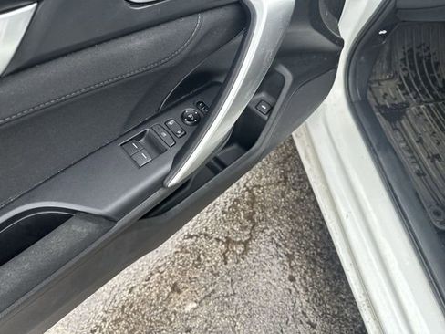 Used 2019 Honda Civic EX image 17