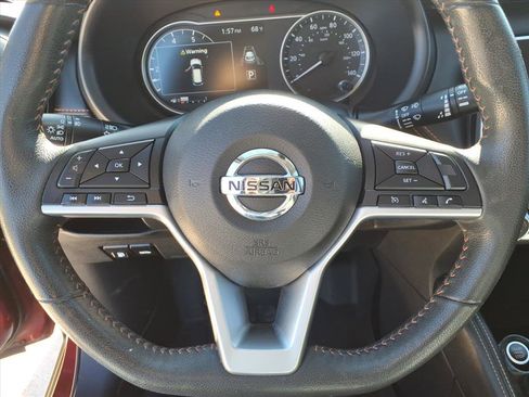 Used 2020 Nissan Kicks SR w/ SR Premium Package image 25