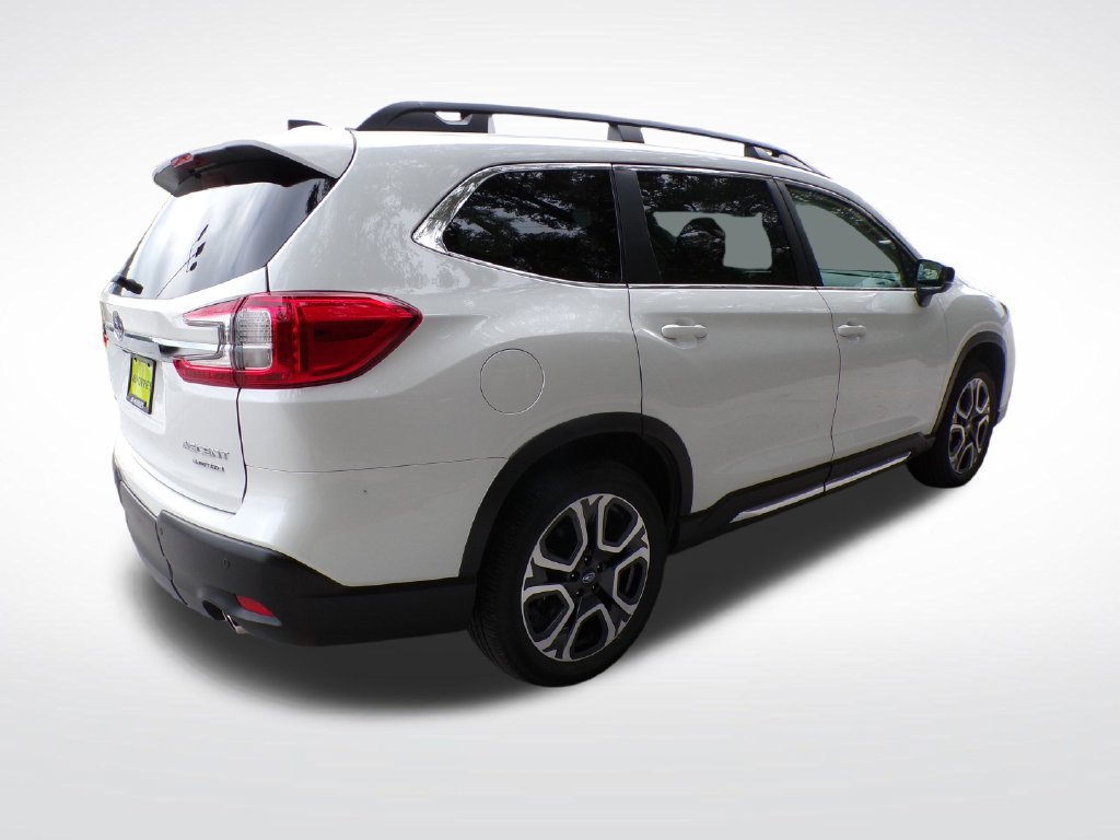Used 2026 Subaru Ascent Limited w/ Popular Package #2 AWD/4WD image 7