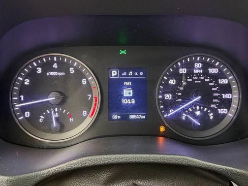 Used 2018 Hyundai Tucson SE w/ Cargo Package AWD/4WD image 21