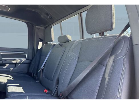 New 2026 RAM 2500 Big Horn AWD/4WD image 18