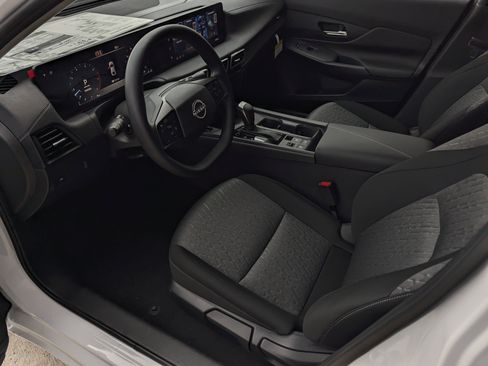 New 2026 Nissan Sentra SV w/ Floor Mat Package image 9
