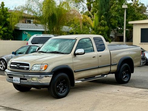 Used 2002 Toyota Tundra SR5 image 9