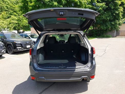 Used 2023 Subaru Forester Premium AWD/4WD image 32