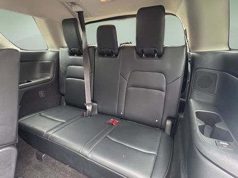 Used 2023 Nissan Pathfinder Platinum w/ Cargo Package AWD/4WD image 28