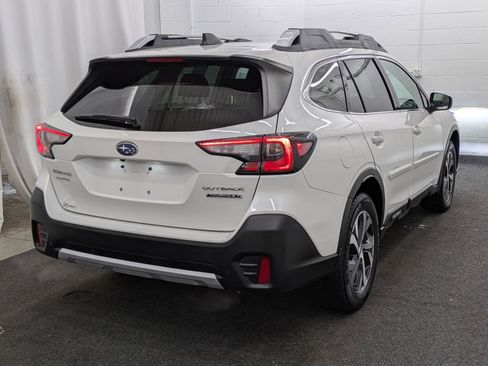 Used 2021 Subaru Outback Touring XT image 2