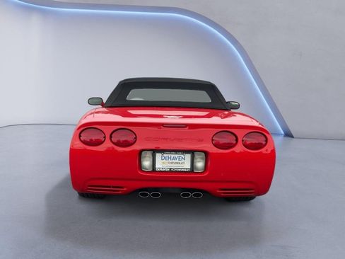 Used 2003 Chevrolet Corvette Convertible w/ Preferred Equipment Group1 RWD image 5