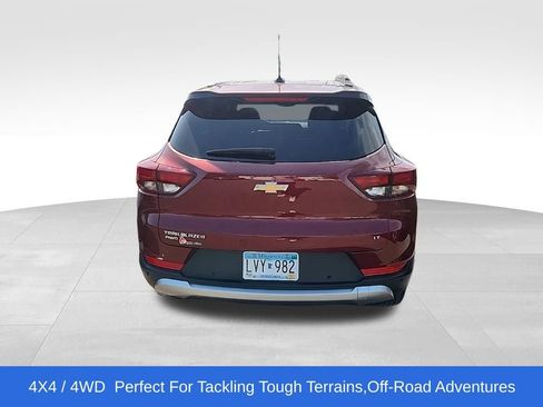 Used 2024 Chevrolet TrailBlazer LT w/ Driver Confidence Package AWD/4WD image 3