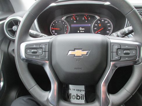 Used 2024 Chevrolet Blazer LT w/ Convenience Package FWD image 23