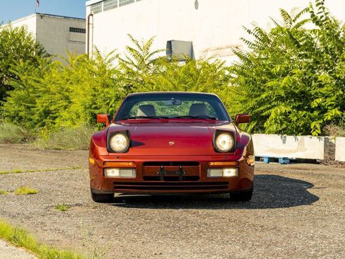 Used 1986 Porsche 944 Turbo image 12