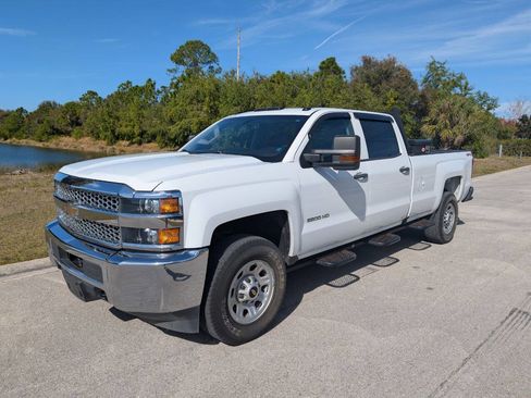Used 2019 Chevrolet Silverado 3500 W/T w/ WT Fleet Convenience Package image 2