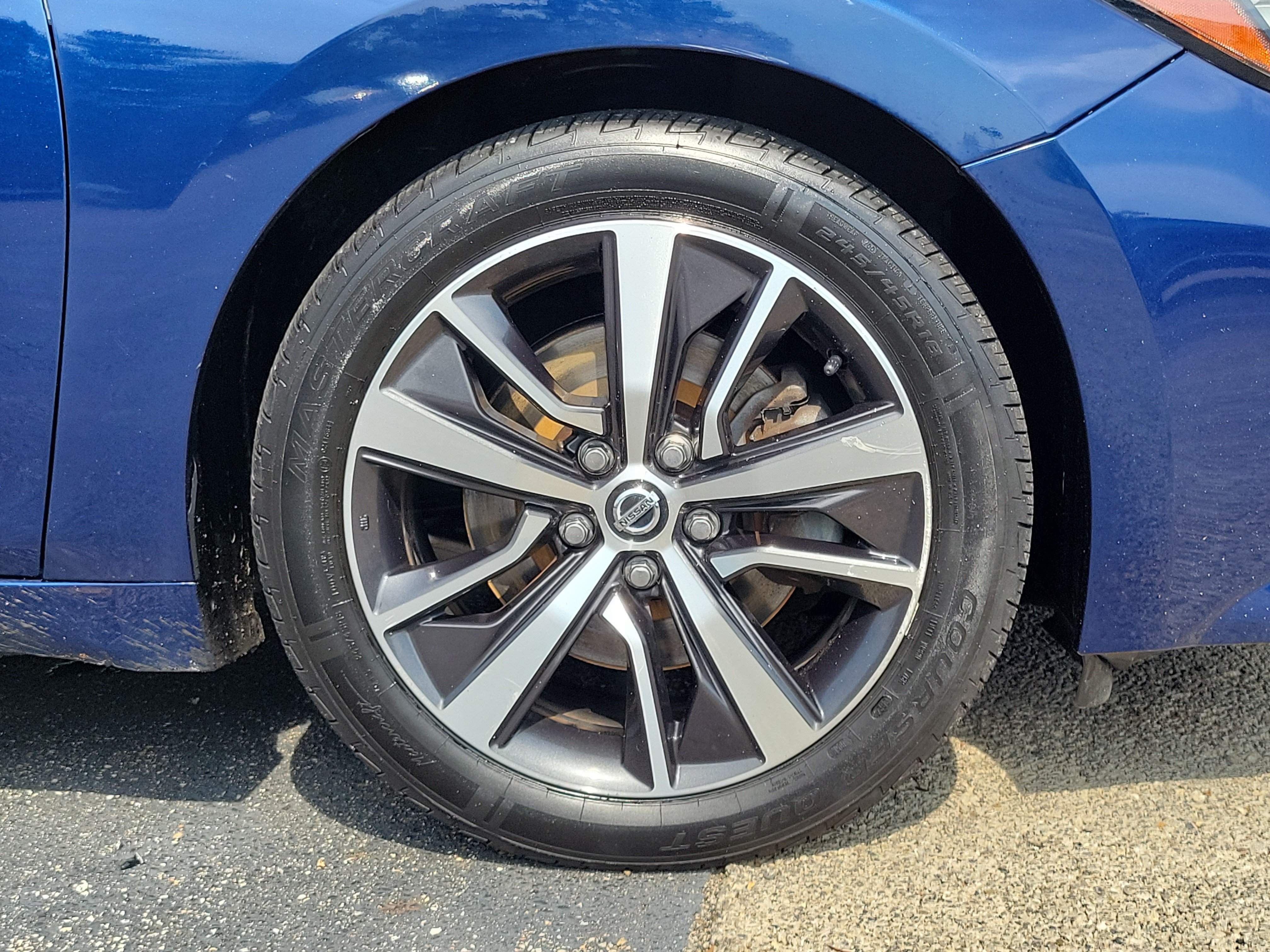 Used 2019 Nissan Maxima 3.5 SV w/ Floor Mat Group FWD image 5