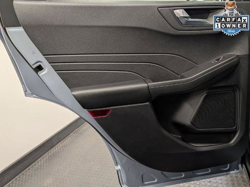 Certified 2022 Ford Escape SEL w/ SEL Stealth AWD Package image 23