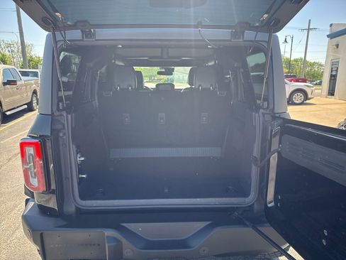 Used 2024 Ford Bronco Wildtrak AWD/4WD image 43