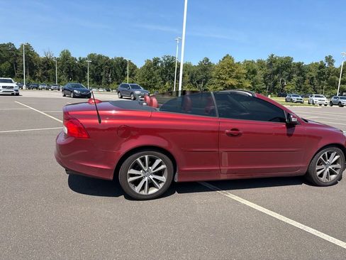 Used 2011 Volvo C70 T5 FWD image 7