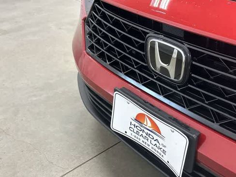 Certified 2025 Honda Accord LX image 29