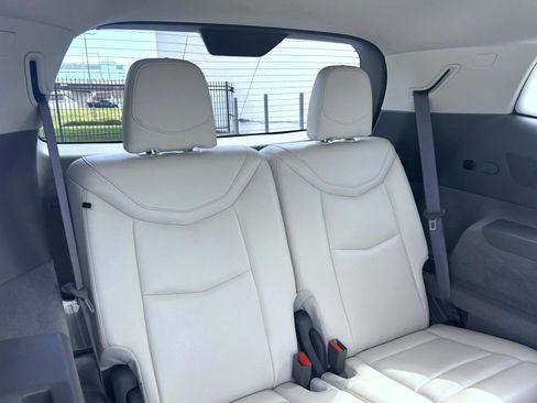 Used 2021 Cadillac XT6 Premium Luxury image 21