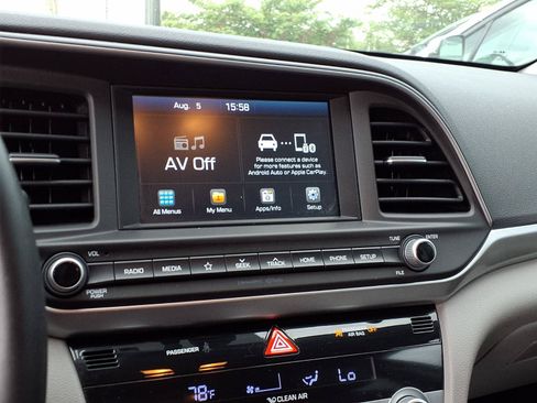 Used 2019 Hyundai Elantra Value Edition FWD image 10