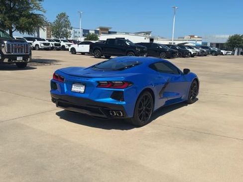 Used 2026 Chevrolet Corvette Stingray Coupe w/ 1LT RWD image 9