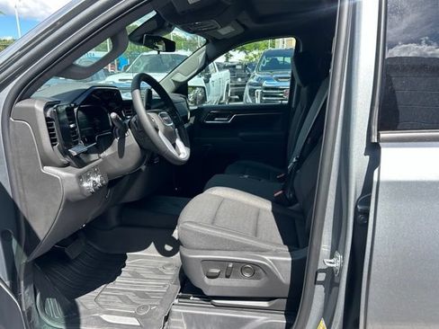 New 2026 GMC Sierra 1500 Elevation w/ Elevation Select Package AWD/4WD image 9