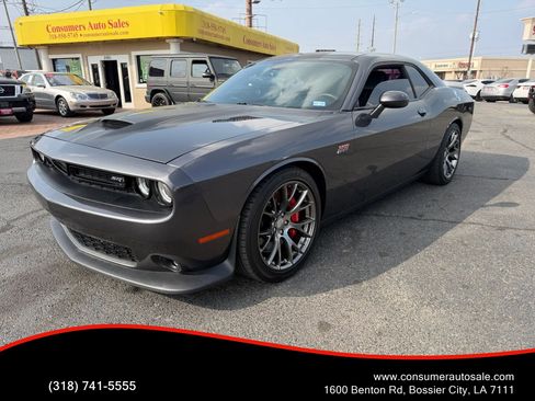 Used 2015 Dodge Challenger SRT w/ Technology Group image 1