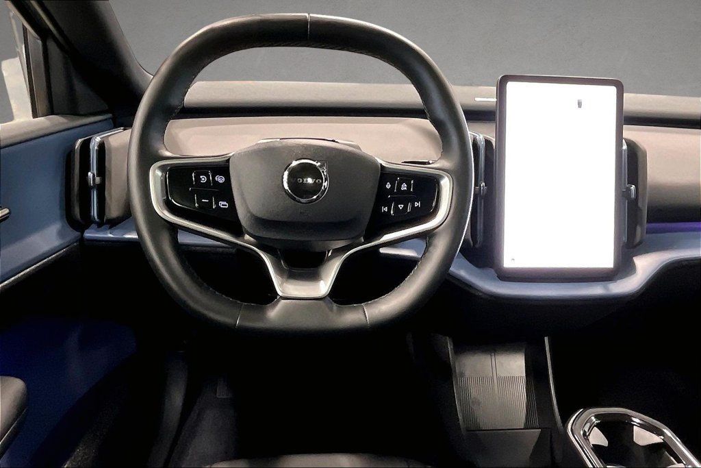 Certified 2026 Volvo EX30 Plus w/ Climate Package AWD/4WD image 9