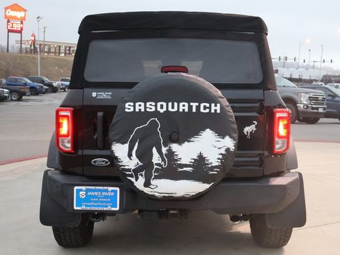 Used 2022 Ford Bronco Big Bend image 4