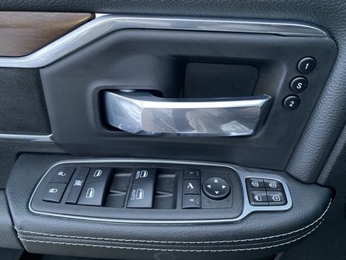 Used 2024 RAM 2500 Laramie w/ Safety Group image 30