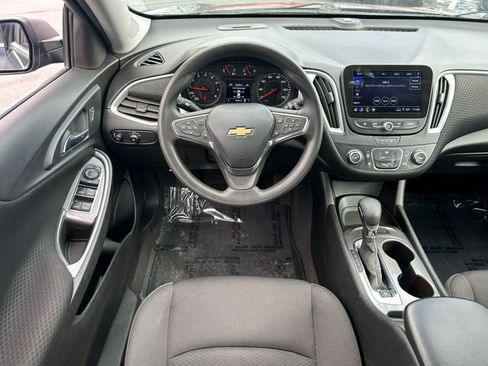 Used 2023 Chevrolet Malibu LS FWD image 27