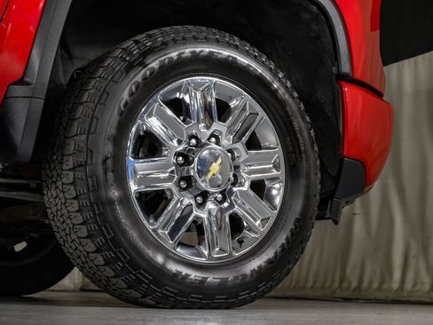 Used 2024 Chevrolet Silverado 2500 High Country w/ Technology Package AWD/4WD image 55