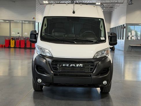 Used 2026 RAM ProMaster 2500 w/ Convenience Group FWD image 7