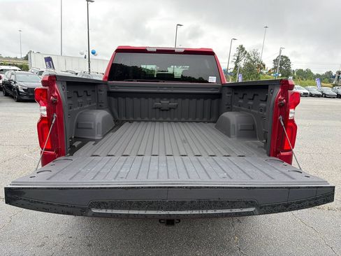 Used 2025 Chevrolet Silverado 1500 LTZ AWD/4WD image 18