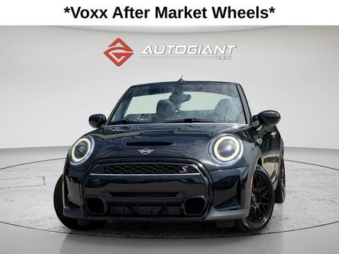 Used 2024 MINI Cooper S FWD image 1