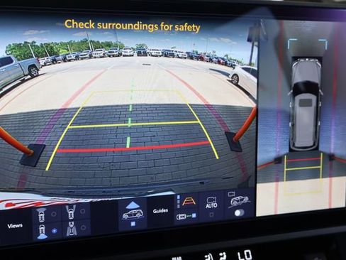 Used 2025 Toyota Sequoia SR5 w/ SR5 Premium Package AWD/4WD image 28