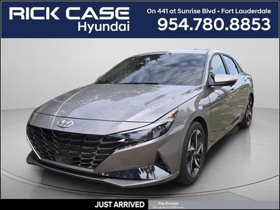Used 2022 Hyundai Elantra Limited