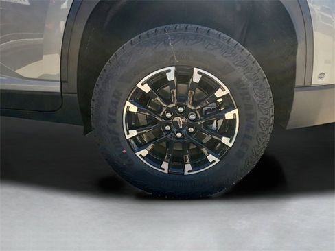 New 2026 Chevrolet Traverse Z71 image 13