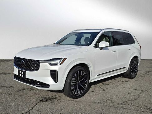 New 2026 Volvo XC90 B6 Plus w/ Protection Package Premier AWD/4WD image 7