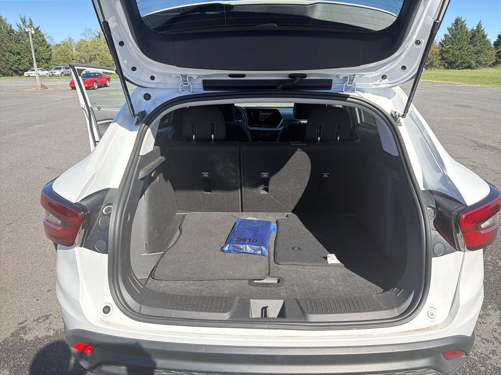Certified 2026 Chevrolet Trax LS FWD image 23